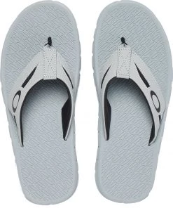 Oakley Men's Operative 2.0 Flip Flops Grey -Golf Shoes Sales 2022 unnamed file 968